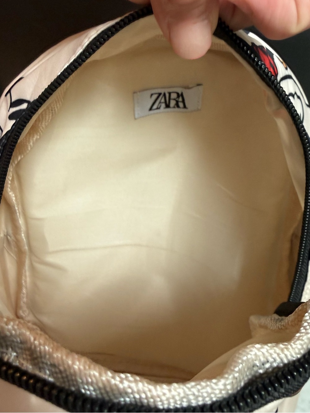 Zara Kids x Disney Mickey Mouse Mini Backpack & Detachable Belt Bag Set
NWOT - Picture 10 of 11